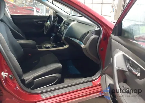 2015 Nissan Altima 2.5 S from USA, damaged, VIN 1N4AL3AP0FC115185